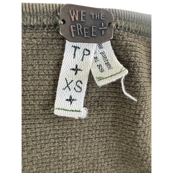 We The Free People XS Detail Cuff Long Sleeve Shirts Thermal Lot of 3 #5628 - Picture 8 of 12